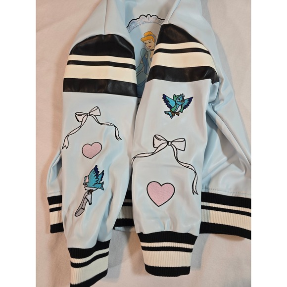 Disney Princess Cinderella Kids Varsity Jacket Light Blue Full Zip Size 7/8 - Picture 4 of 9